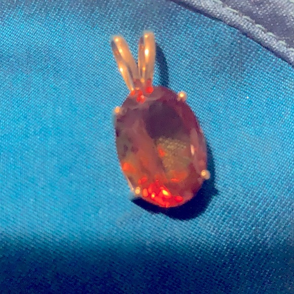 10k solid gold and natural mandarin citrine pendant - Picture 3 of 4